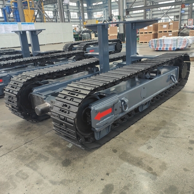 8トンの全地形ゴム鋼クローラータンク 追跡式車体下部 無人車両 ロボット