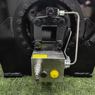 オーダーメイド 2トン 3トン 4トン 5トン 8トン 10トン 20トン オフロードクレーン用の水力リッチトラック